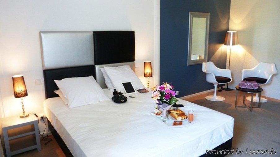 Yes Hotel Авиньон Экстерьер фото