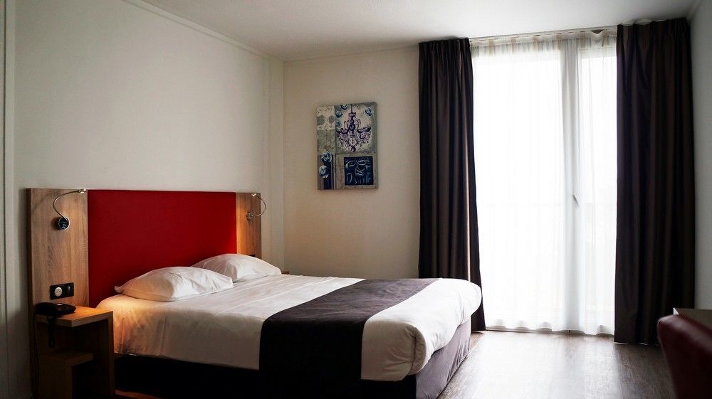 Yes Hotel Авиньон Экстерьер фото
