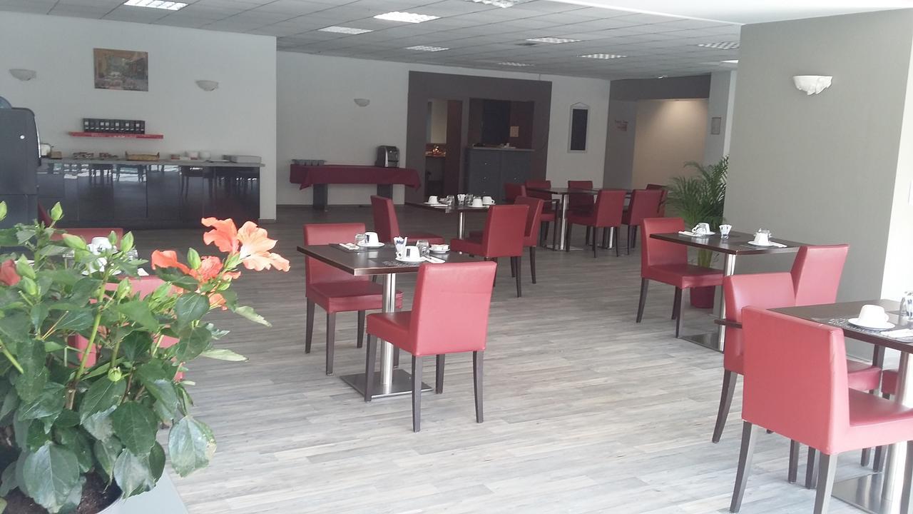 Yes Hotel Авиньон Экстерьер фото