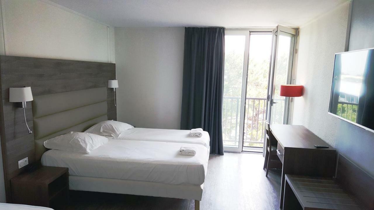 Yes Hotel Авиньон Экстерьер фото